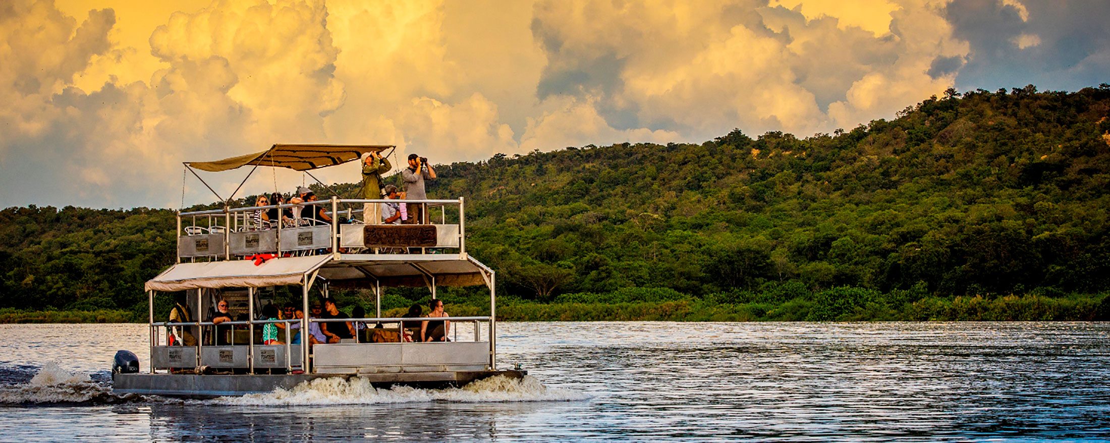 A boat cruise on the Victoria Nile below Murchison Falls